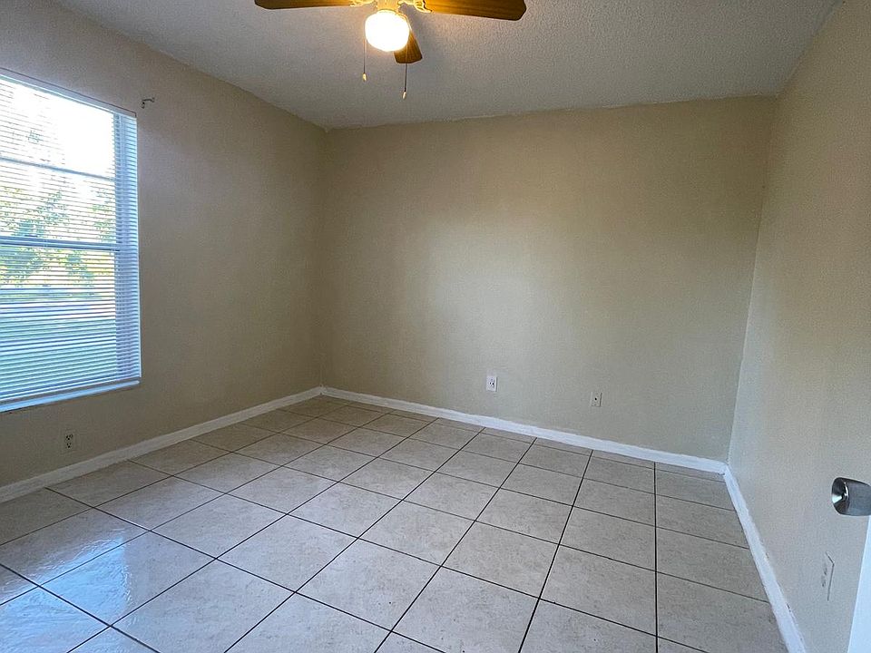 1st image of 2963 S Fern Creek Ave #2963