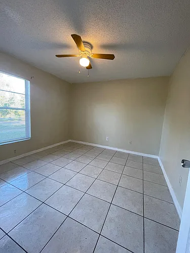 2963 S Fern Creek Ave #2963 Photo 1 2963 S Fern Creek Ave #2963 Photo 1