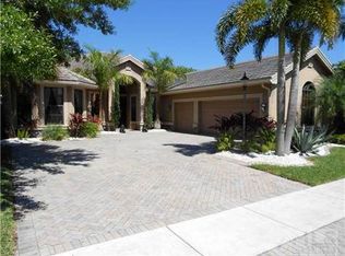10315 Trianon Pl, Wellington, FL 33449