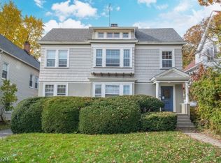 264 Park Ave, East Orange, NJ 07017