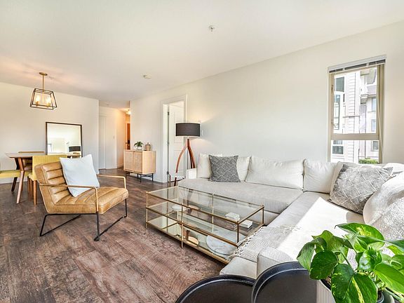 5th image of 4728 Dawson St #204