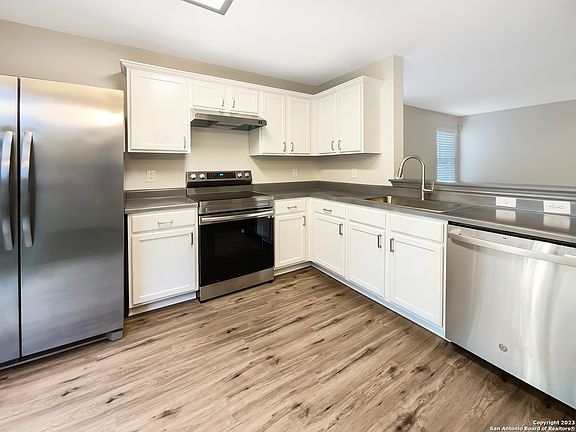 2nd image of 6314 Cougar Village