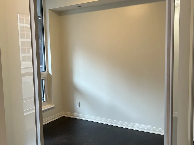 8 Mercer St #405 — Photo 10