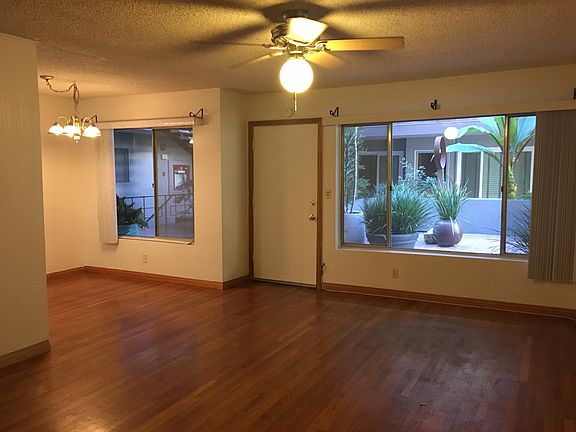 2nd image of 1329 E 1st St APT 14