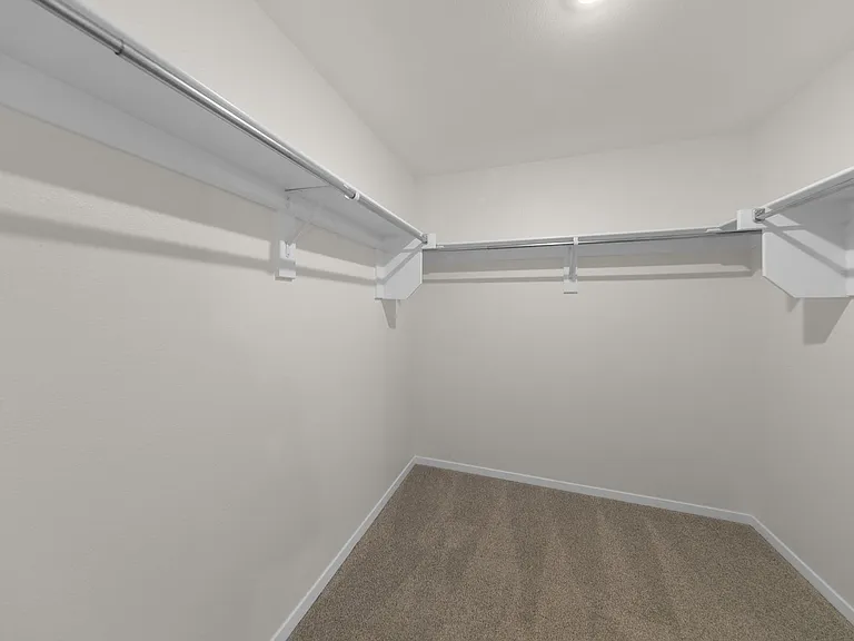 4405 Sackett Ave — Photo 18