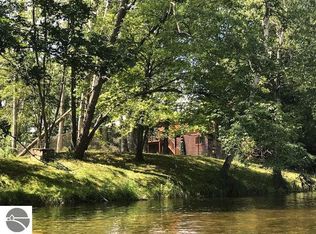 430 N Basil Dr, Weidman, MI 48893