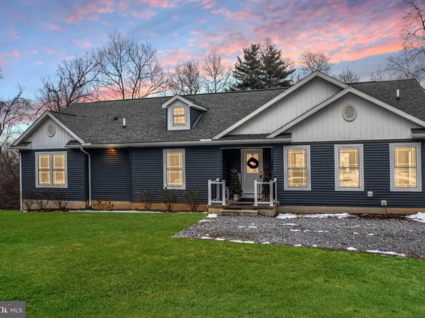 2485 Hundred Springs Rd, Tyrone, PA 16686