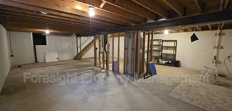 570 Executive Blvd — Photo 18