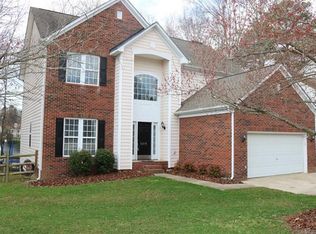 6238 Bells Mill Dr, Charlotte, NC 28269
