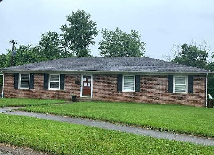 1st image of 163 Woodmont Dr