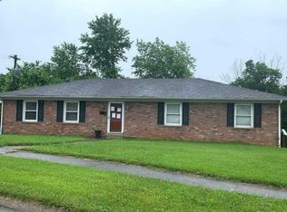 163 Woodmont Dr, Paris, KY 40361