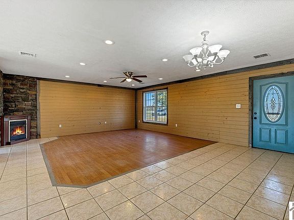 4th image of 103 Ogden Landing Rd