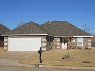 810 E Lauren Ln, Stillwater, OK 74075
