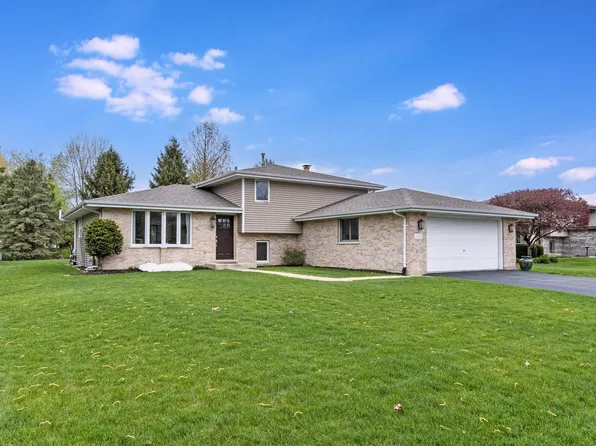 3307 Edgecreek Dr, New Lenox, IL 60451