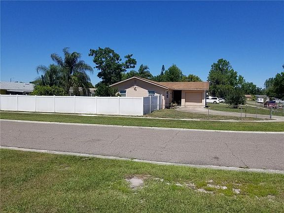 3rd image of 8145 Shriver Dr