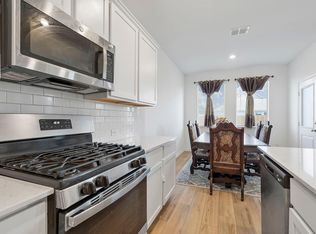 1713 Lake Grove Dr, Little Elm, TX 75068