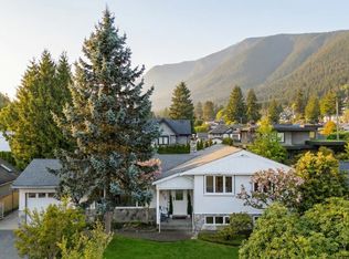 972 Beaconsfield Rd, North Vancouver, BC