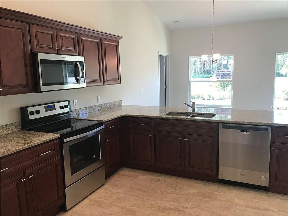 1st image of 327 Ferrara Ct