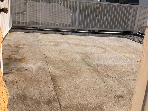 2nd image of 2125 S Beverly Glen Blvd #21291/4