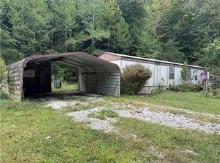 4434 State Route 34 S, Hurricane, WV 25526