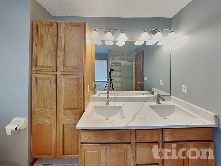4527 Mason Ave NE — Photo 8