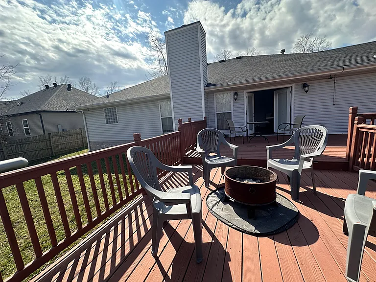 7 Stratton Ln — Photo 84