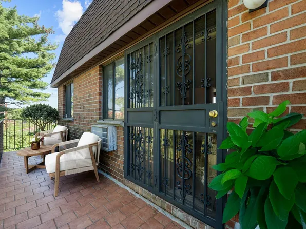 74-47 Calamus Circle image 12 of 14