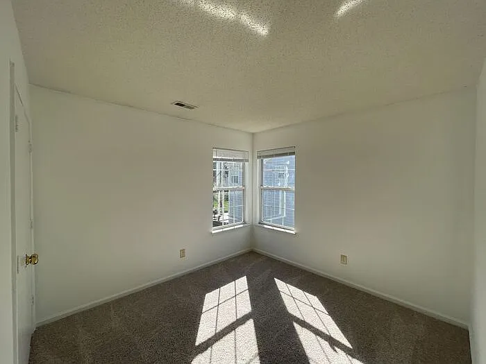 10218 Ridgewell Ct — Photo 14