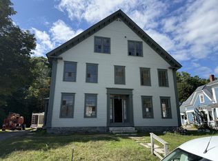 81 N Main St #4, Bradford, VT 05033