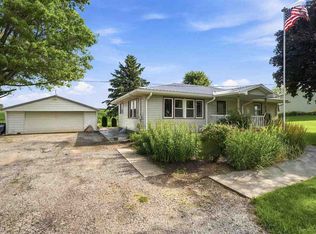 703 E State St, Williamsburg, IA 52361