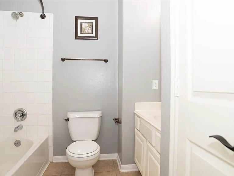 11922 Champions Walk Ln — Photo 14