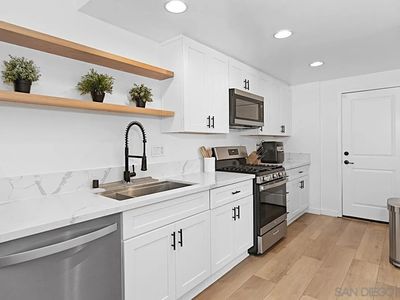 560 Deep Dell Rd, San Diego, CA, 92139