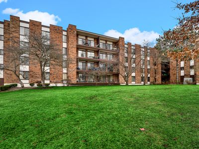3504 Lakeview Dr APT 105, Hazel Crest, IL, 60429