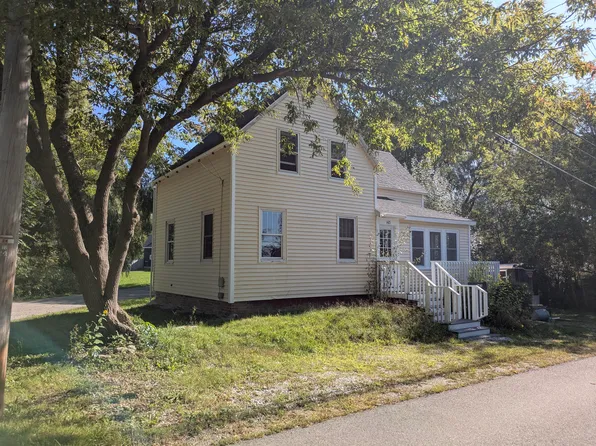 143 Cedar Street, Rockland, ME 04841