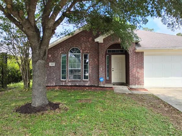4503 Bridgevillage Dr, Spring, TX 77373