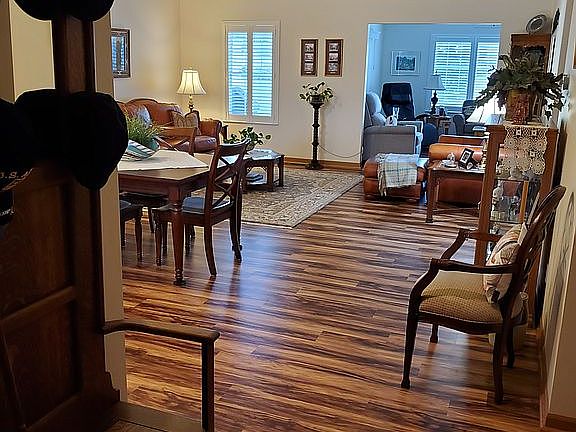 View from front door dining,suntoom