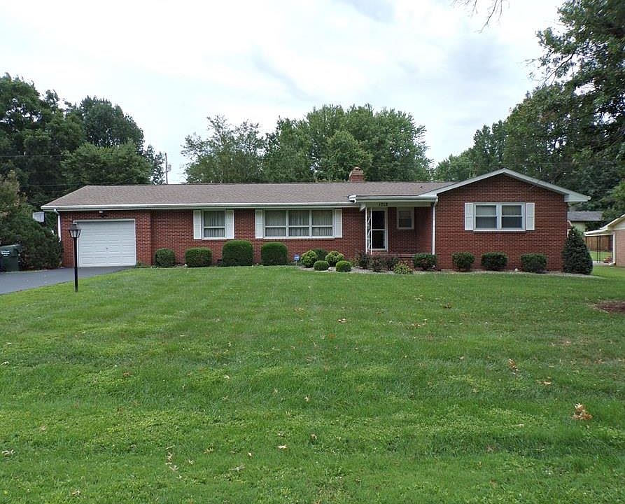 1st image of 1712 Valley Dr