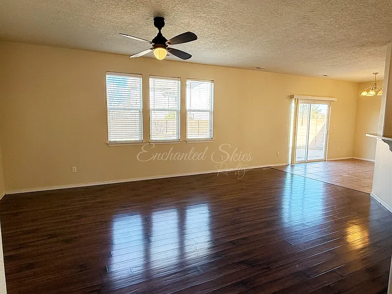 7905 Sierra Altos Pl NW — Photo 15