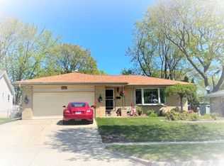 8530 W Harrison Ave, West Allis, WI 53227