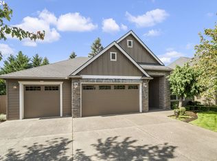 12425 Rogue River Way, Oregon City, OR