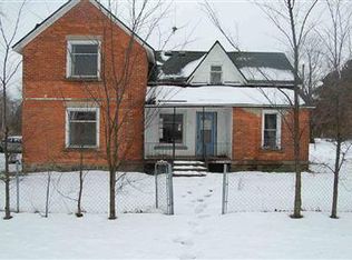 607 E Saginaw St, Fostoria, MI 48435