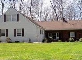 32 Osage Rd, Oakland, NJ 07436