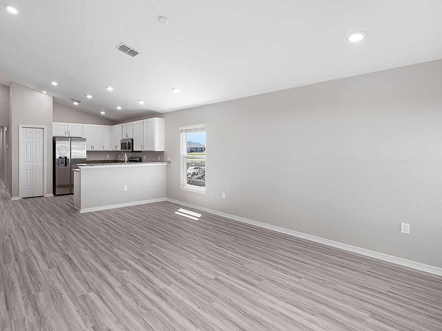 3 bedroom, open layout, move-in ready home for sale in Winter Haven, FL