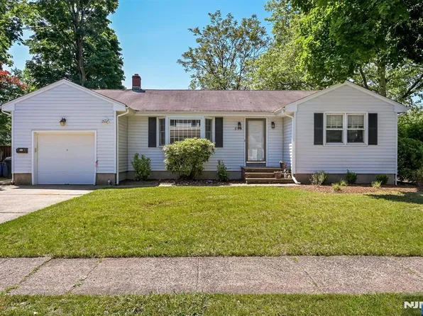 559 Herrmann Ave, River Vale, NJ 07675