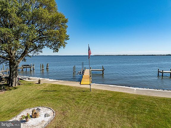 2nd image of 2545 Barrison Point Rd