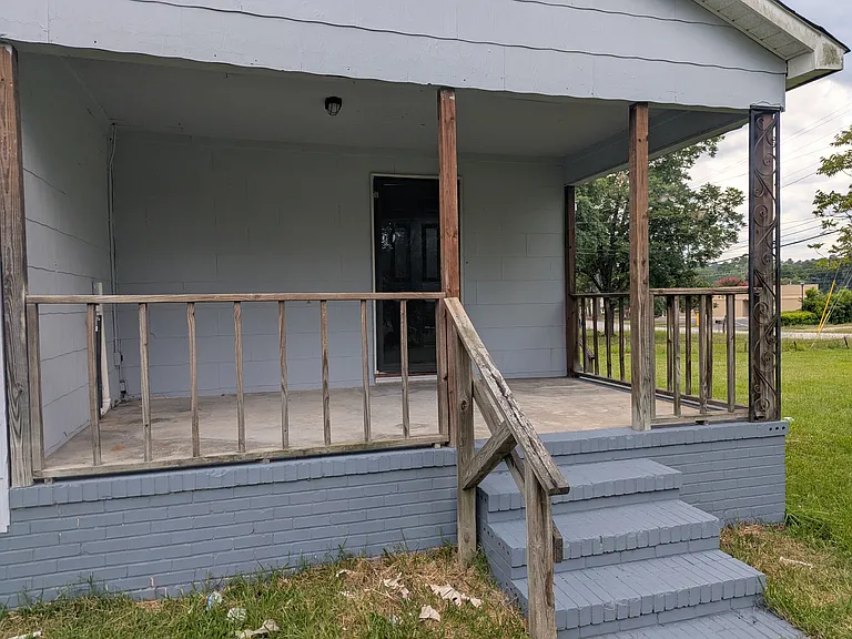 1920 Thomas Ln — Photo 20