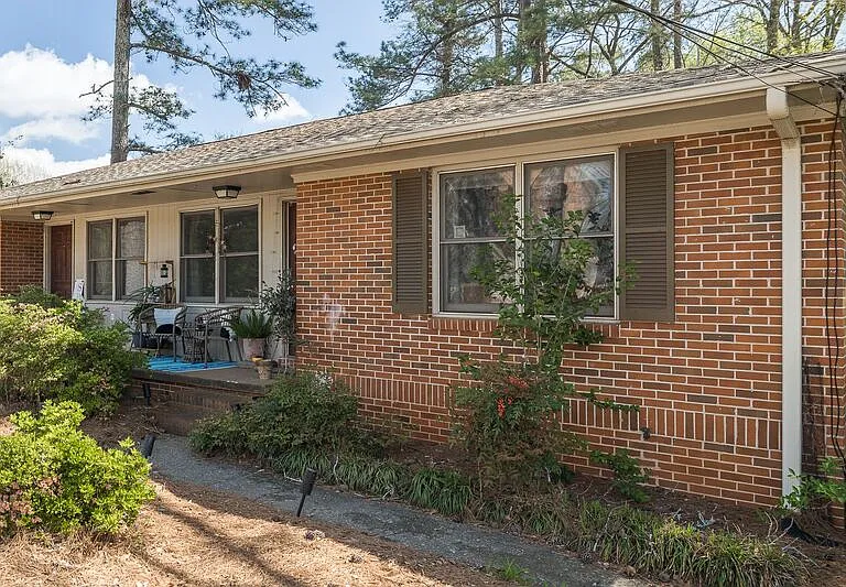2227 S Milledge Ave — Photo 14