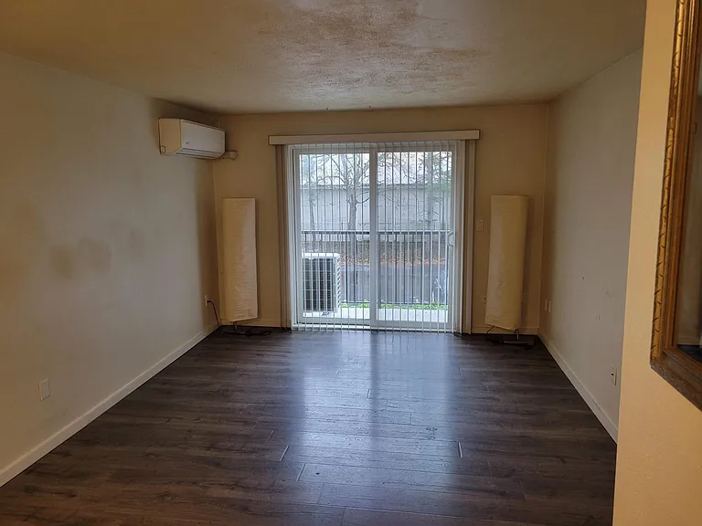 5476 SW Alger Ave #C8 — Photo 5