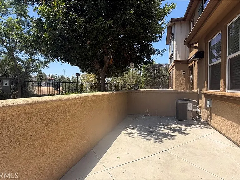 26049 Iris Ave #C — Photo 2