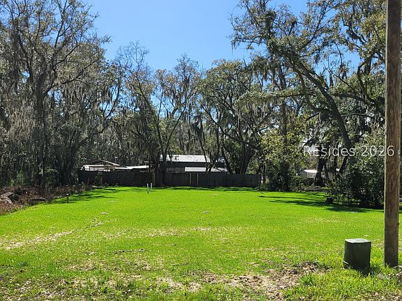 2nd image of 5 Mosse Rd